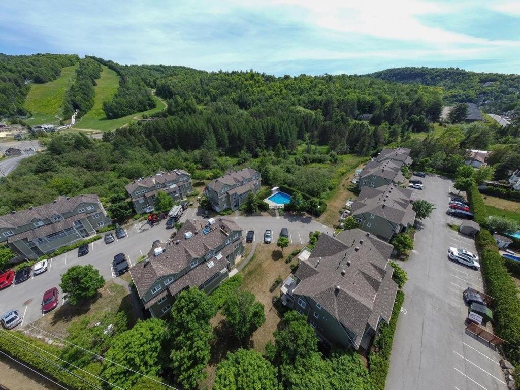 Appartamento Dida Saint-Sauveur-des-Monts Esterno foto