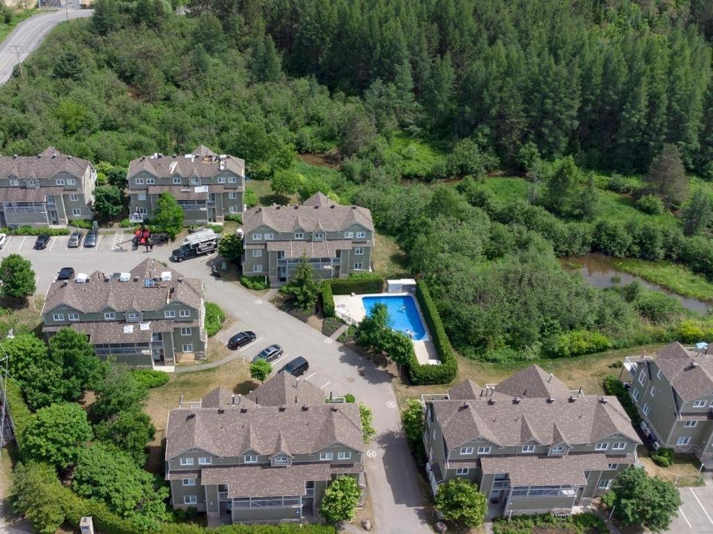 Appartamento Dida Saint-Sauveur-des-Monts Esterno foto